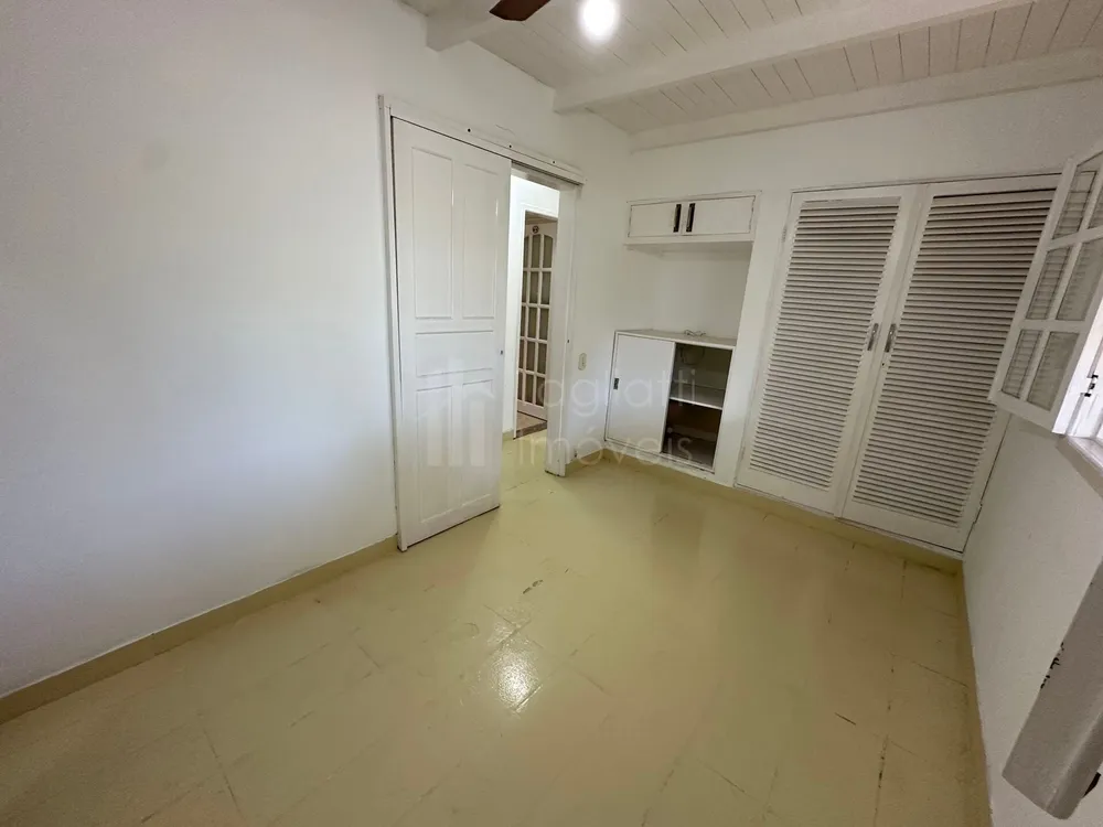 Casa, 4 quartos, 300 m² - Foto 20