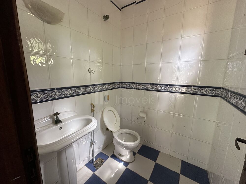 Casa, 4 quartos, 300 m² - Foto 29