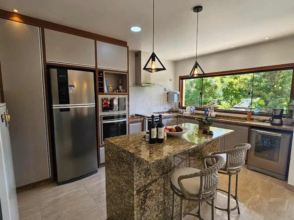 Casa, 3 quartos, 240 m² - Foto 15