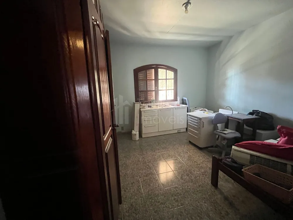 Casa, 4 quartos, 200 m² - Foto 21