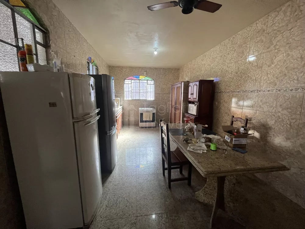 Casa, 4 quartos, 200 m² - Foto 6