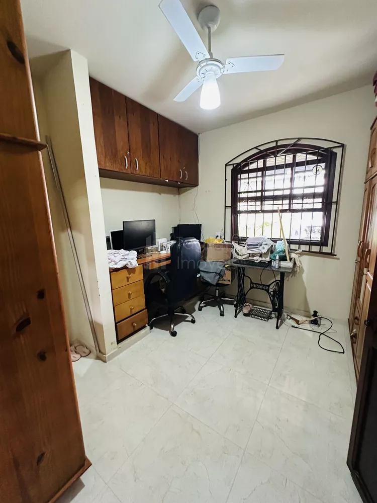 Casa, 3 quartos, 184 m² - Foto 1