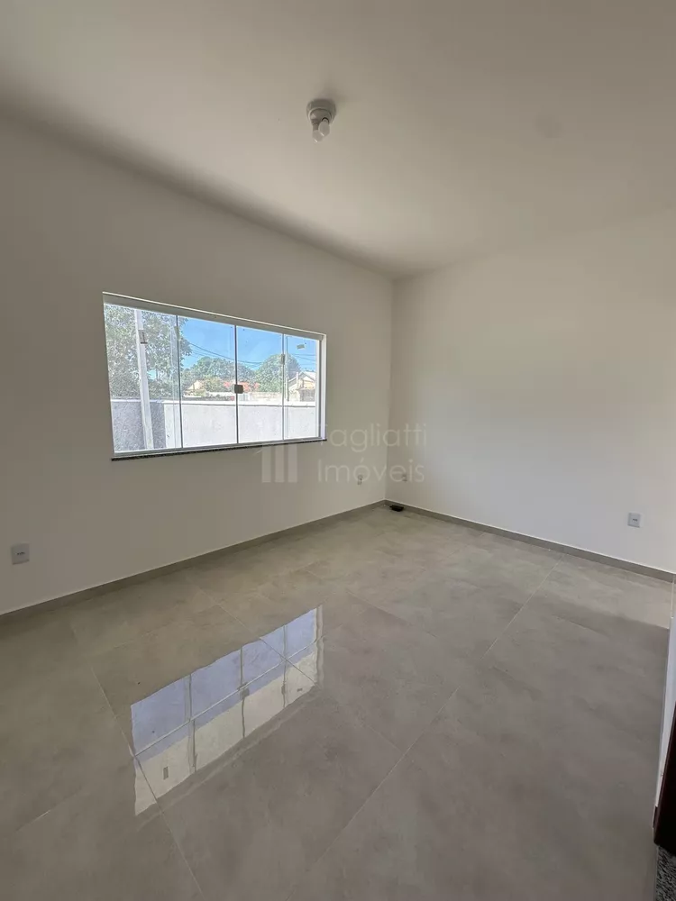 Casa, 3 quartos, 81 m² - Foto 4