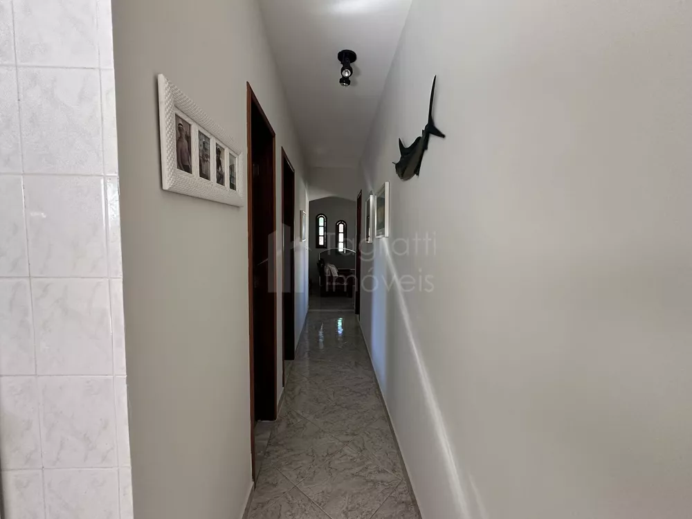 Casa, 3 quartos, 211 m² - Foto 13