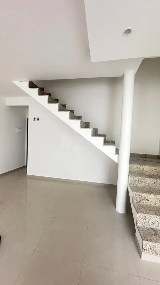 Casa, 2 quartos, 94 m² - Foto 2