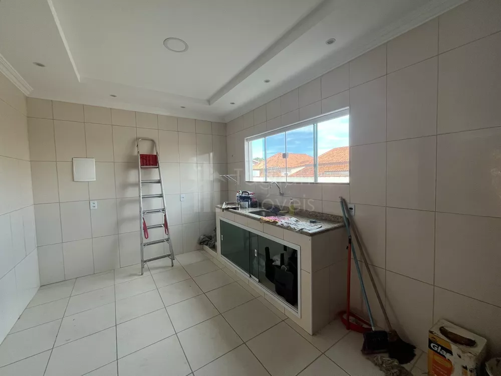 Casa, 3 quartos, 200 m² - Foto 5