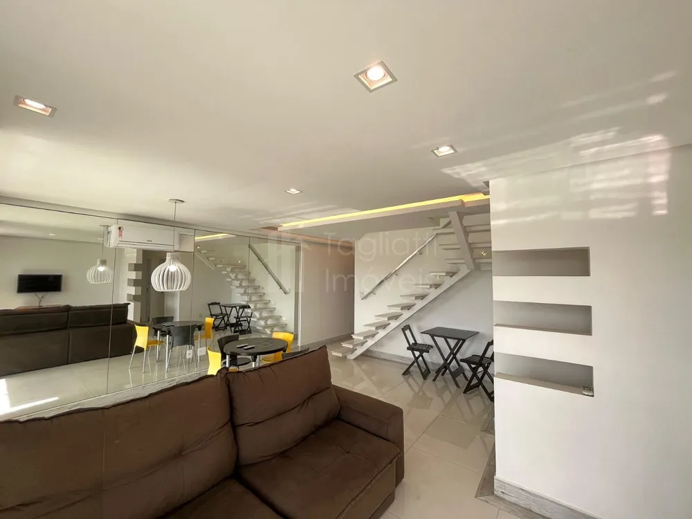 Cobertura, 4 quartos, 207 m² - Foto 3
