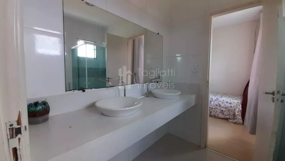 Casa, 3 quartos, 330 m² - Foto 26