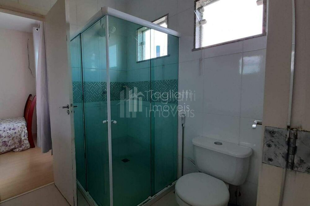 Casa à venda com 3 quartos, 330m² - Foto 10