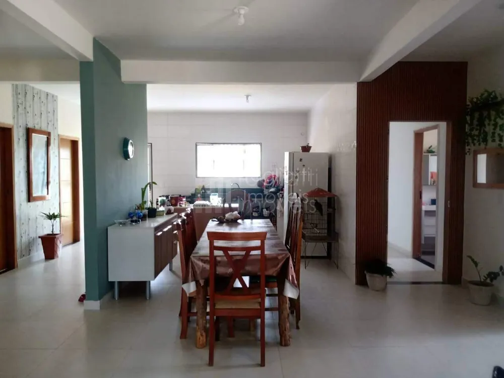 Casa, 4 quartos, 200 m² - Foto 12