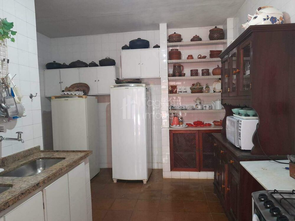 Casa, 9 quartos, 270 m² - Foto 9