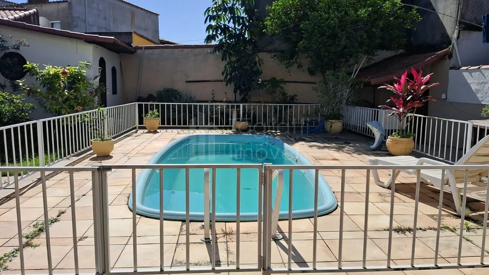 Casa, 3 quartos, 218 m² - Foto 4