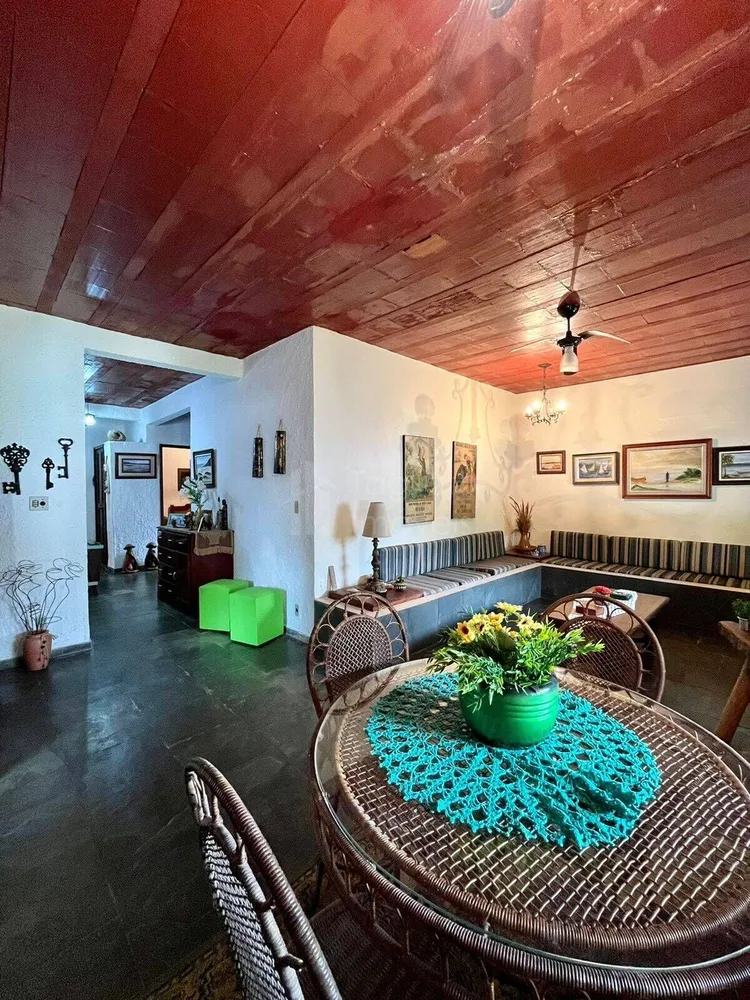 Casa, 6 quartos, 140 m² - Foto 11