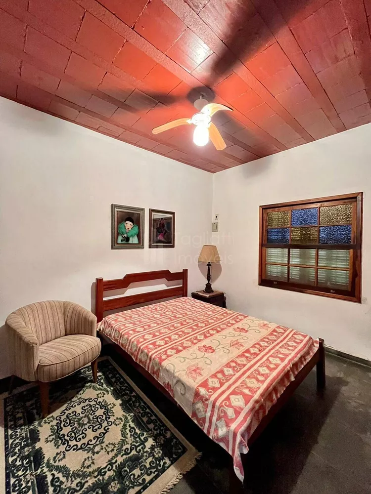 Casa, 6 quartos, 140 m² - Foto 4