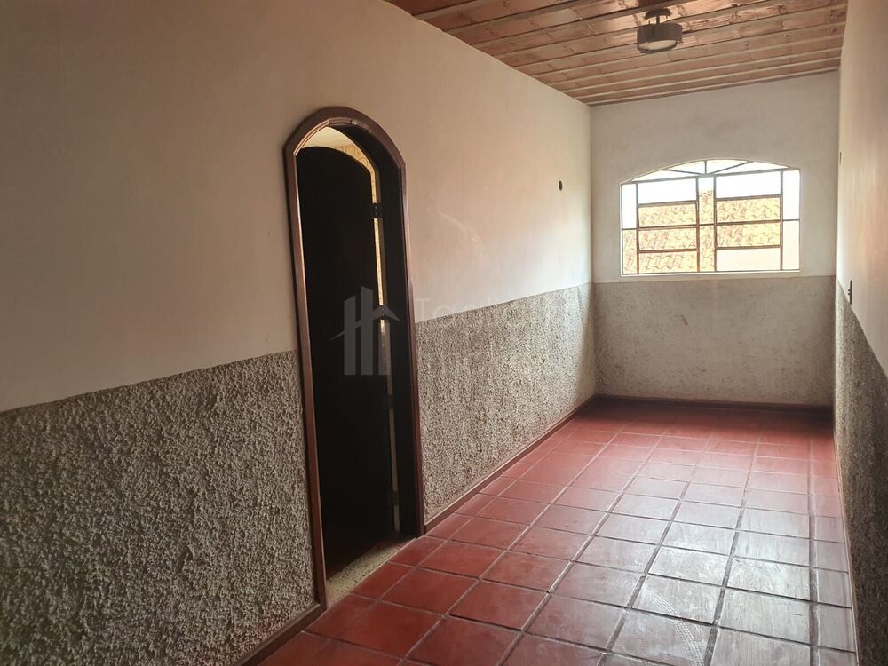 Apartamento para alugar com 2 quartos, 30m² - Foto 6