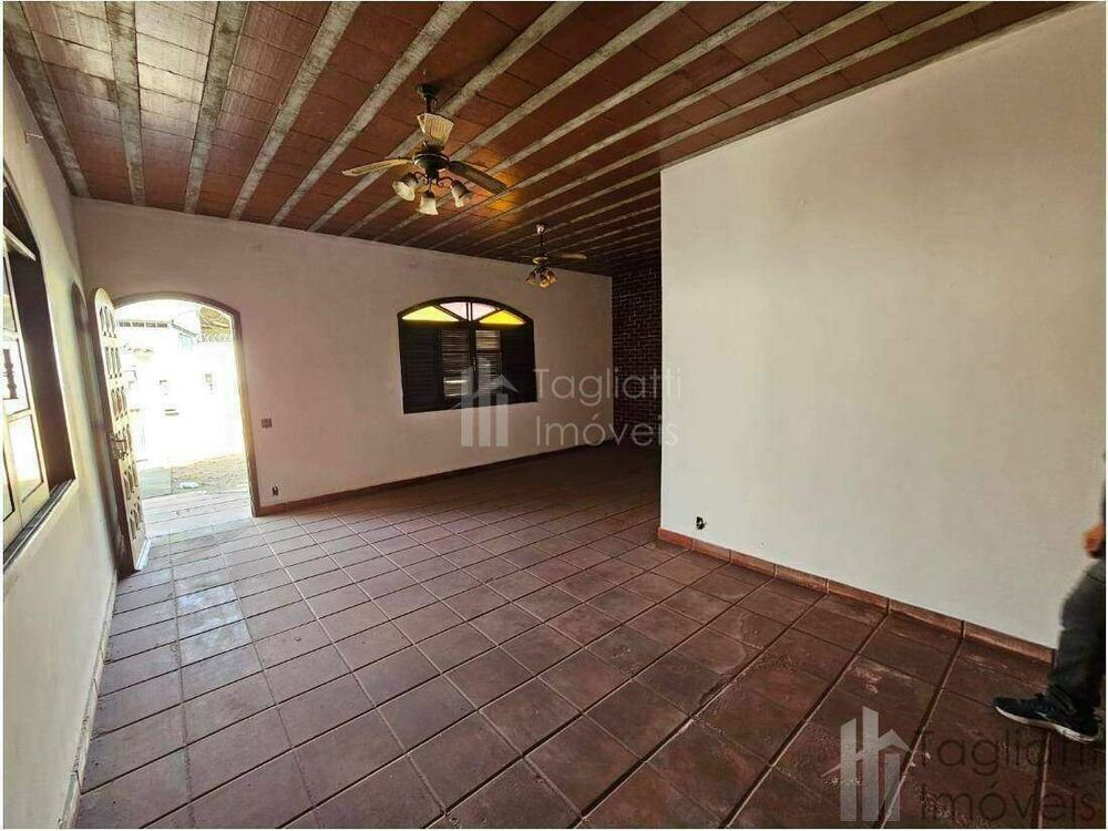Casa, 3 quartos, 160 m² - Foto 2