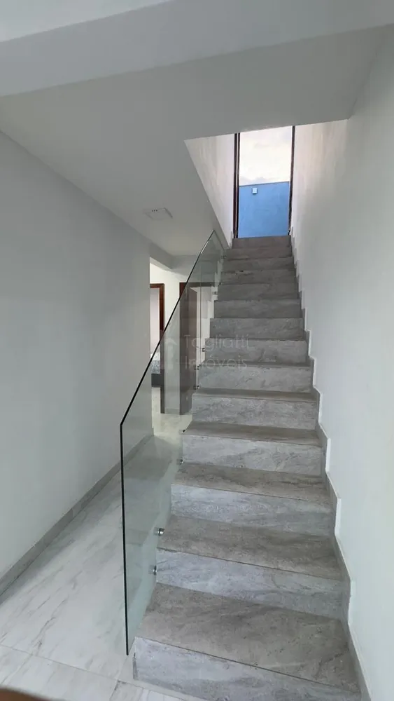 Casa, 4 quartos, 200 m² - Foto 25