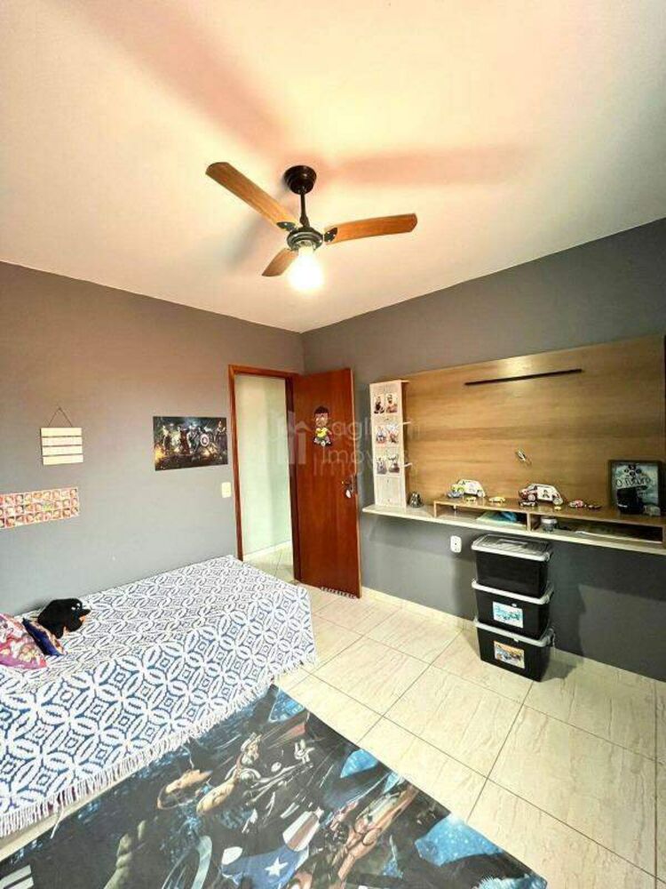Casa à venda com 8 quartos, 640m² - Foto 11