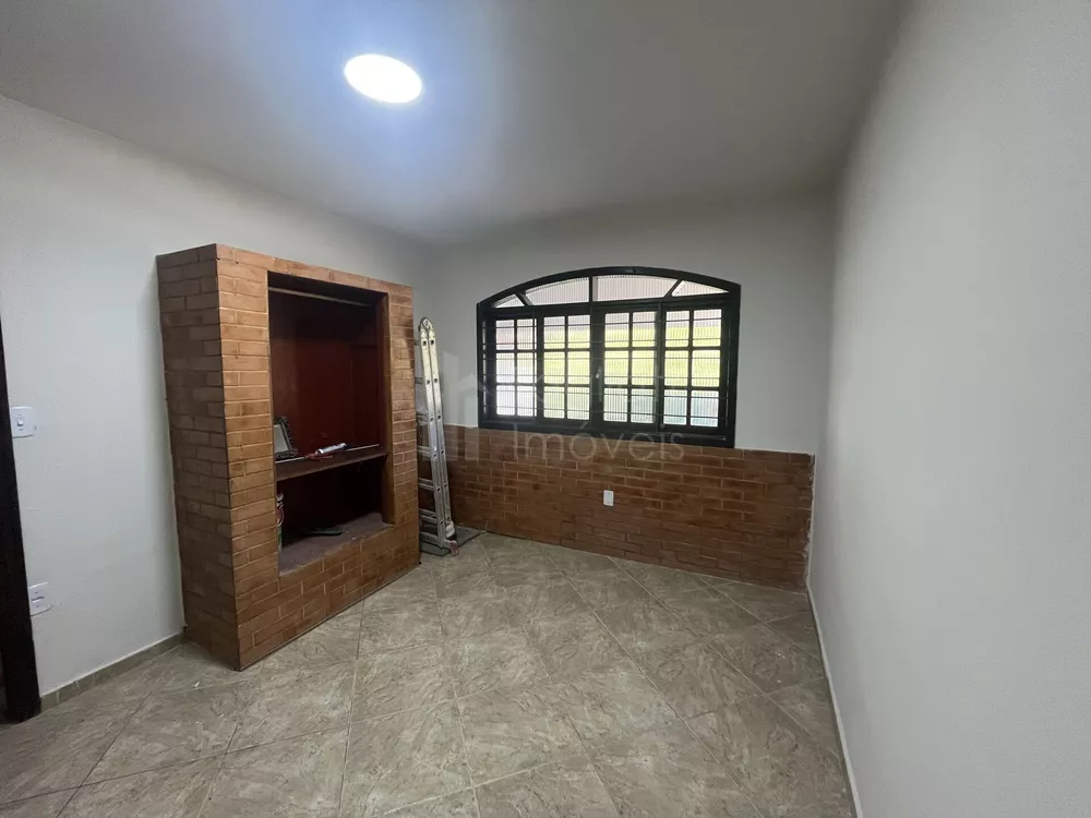 Casa, 4 quartos, 210 m² - Foto 11