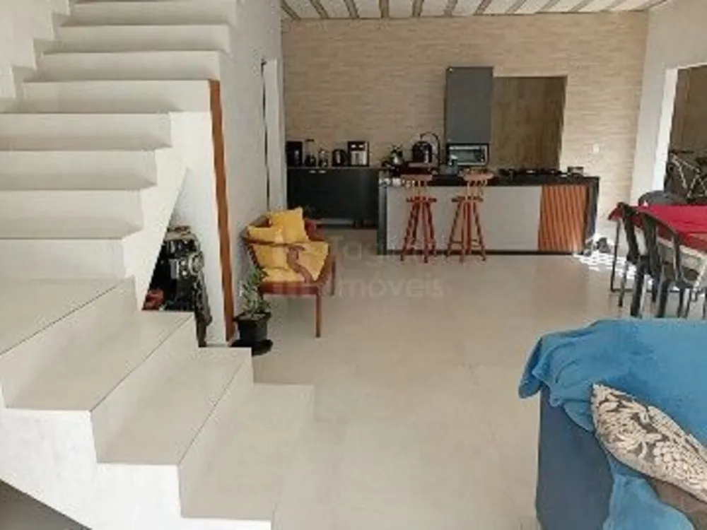 Casa, 3 quartos, 157 m² - Foto 2