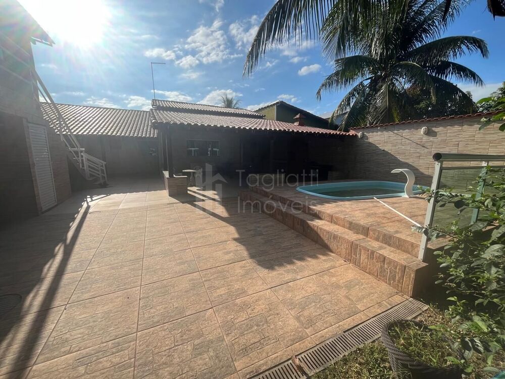 Casa, 4 quartos, 207 m² - Foto 1