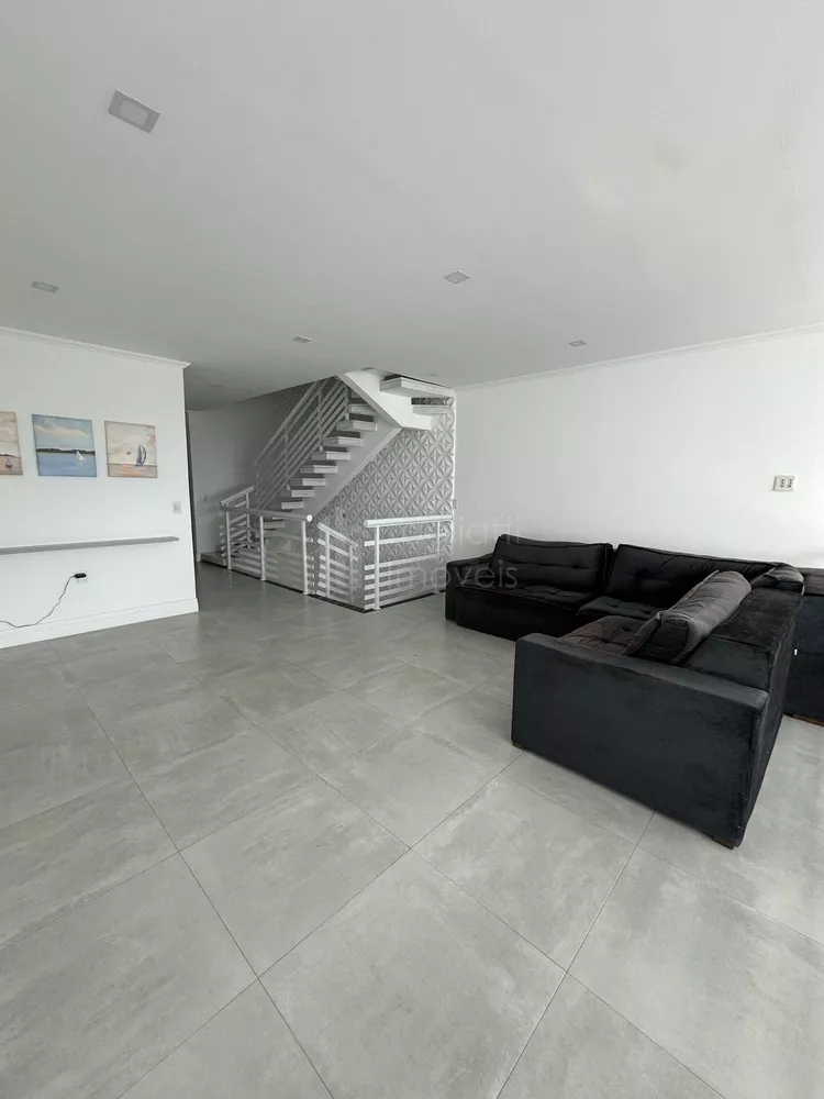 Casa, 3 quartos, 225 m² - Foto 16