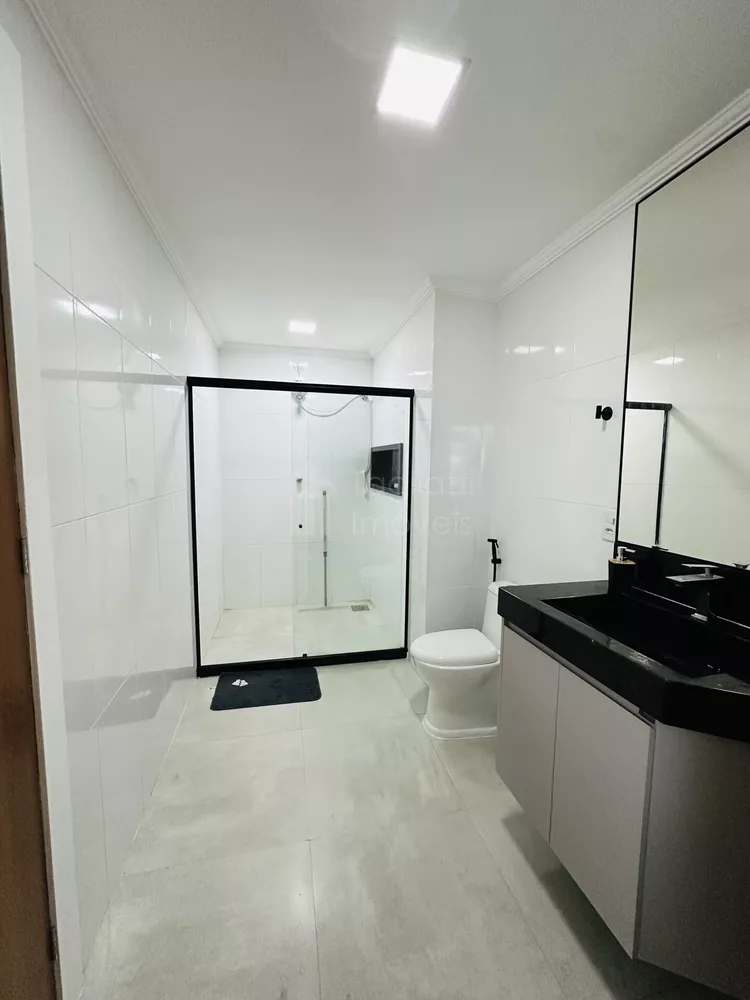 Casa, 3 quartos, 225 m² - Foto 11