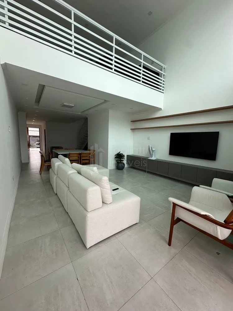 Casa, 3 quartos, 225 m² - Foto 14