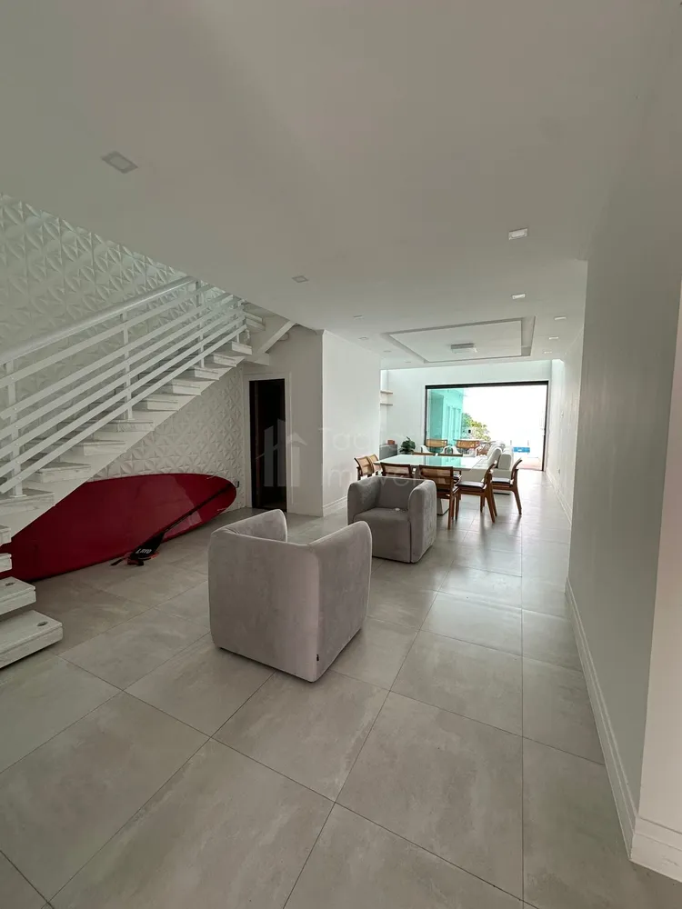 Casa, 3 quartos, 225 m² - Foto 11