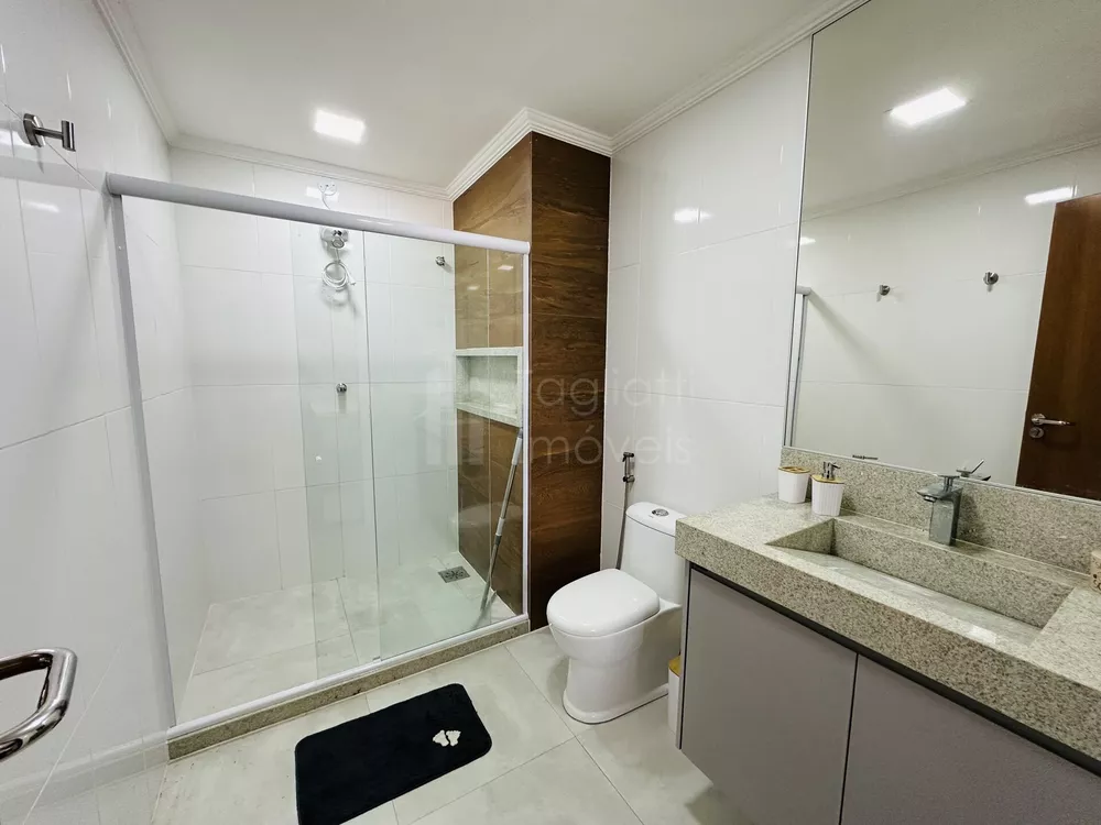 Casa, 3 quartos, 225 m² - Foto 8