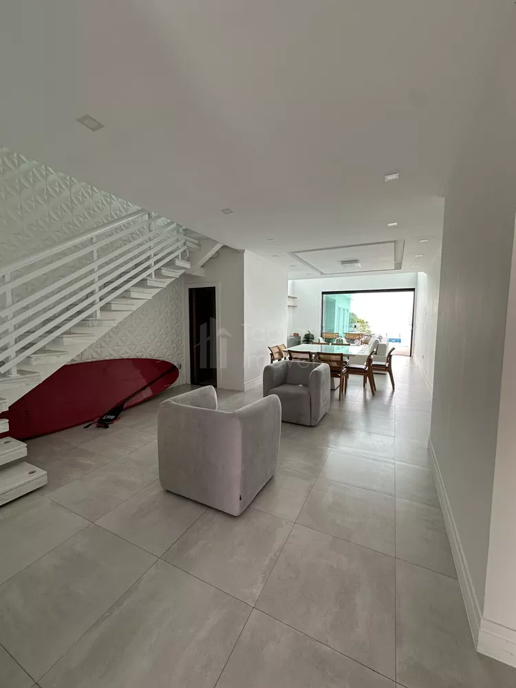 Casa, 3 quartos, 225 m² - Foto 20