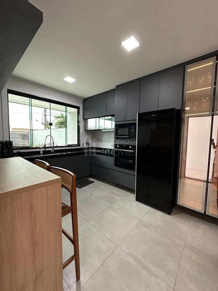 Casa, 3 quartos, 225 m² - Foto 20