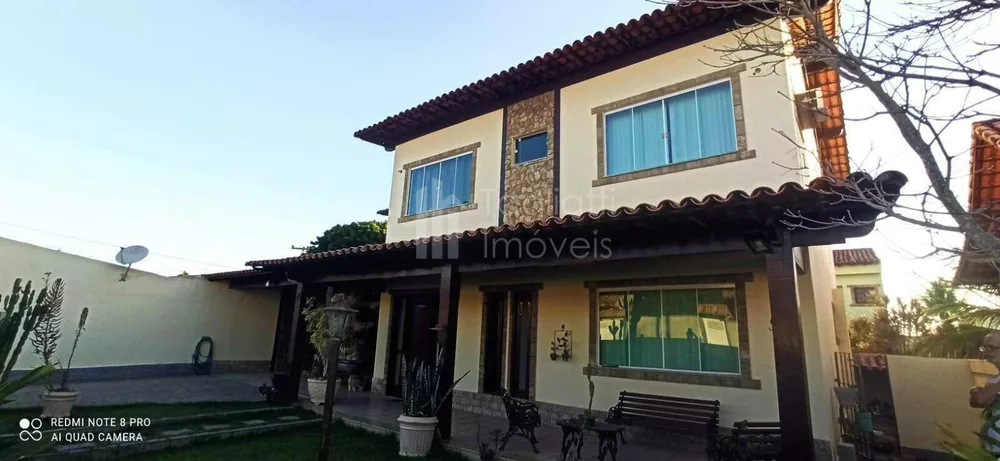 Casa, 6 quartos, 280 m² - Foto 1