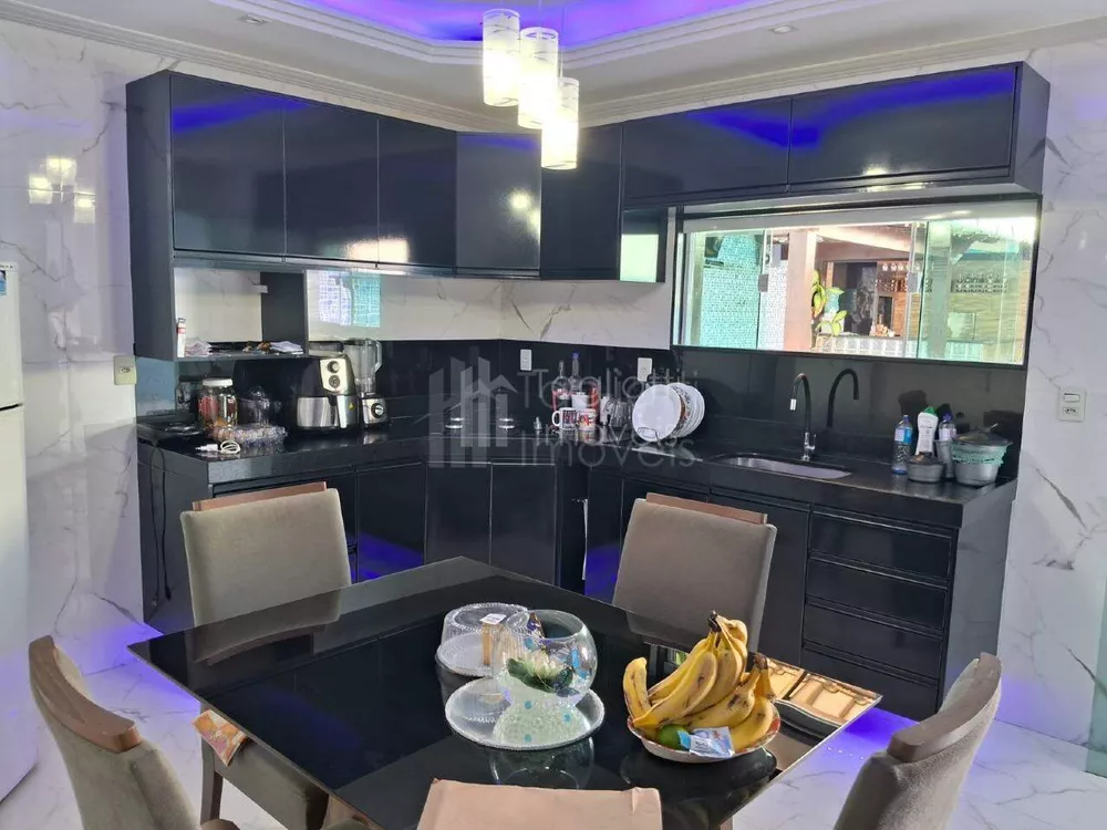 Casa, 3 quartos, 300 m² - Foto 18