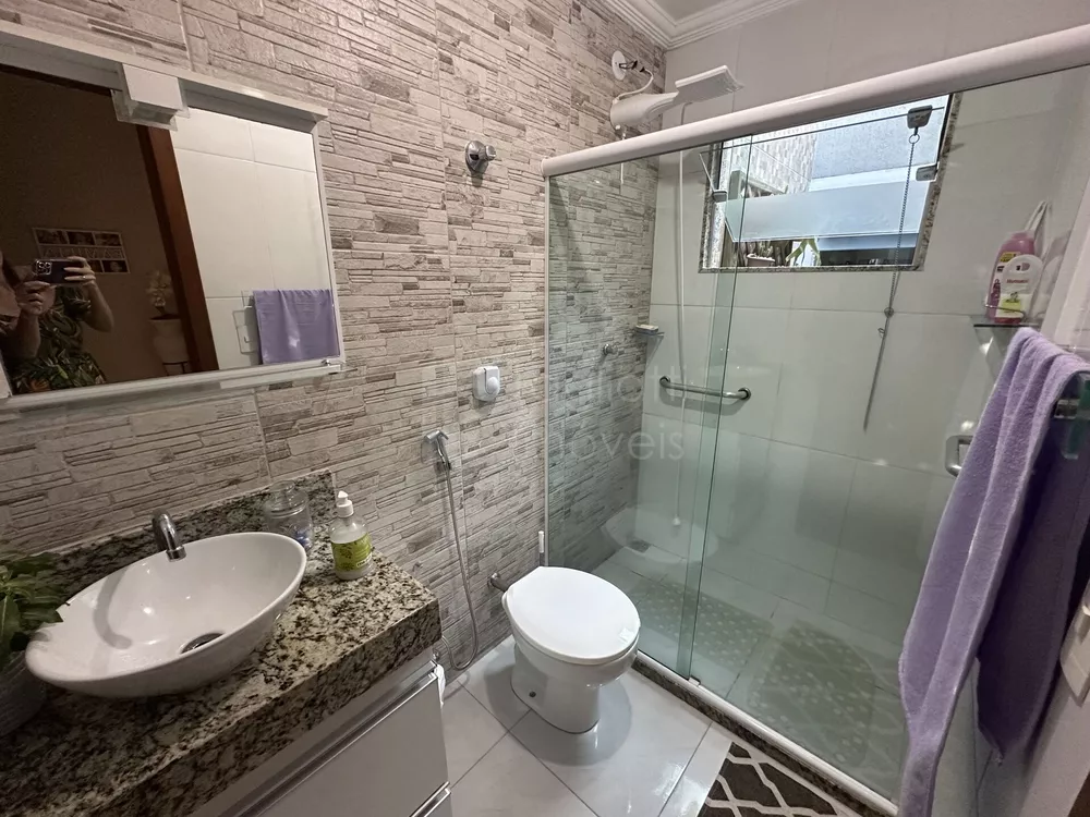 Casa, 3 quartos, 121 m² - Foto 2