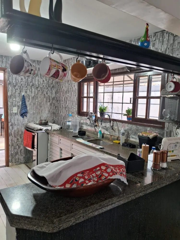 Casa, 6 quartos, 200 m² - Foto 22