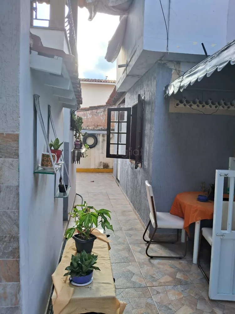Casa, 6 quartos, 200 m² - Foto 27