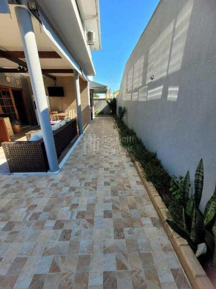 Casa, 5 quartos, 243 m² - Foto 35
