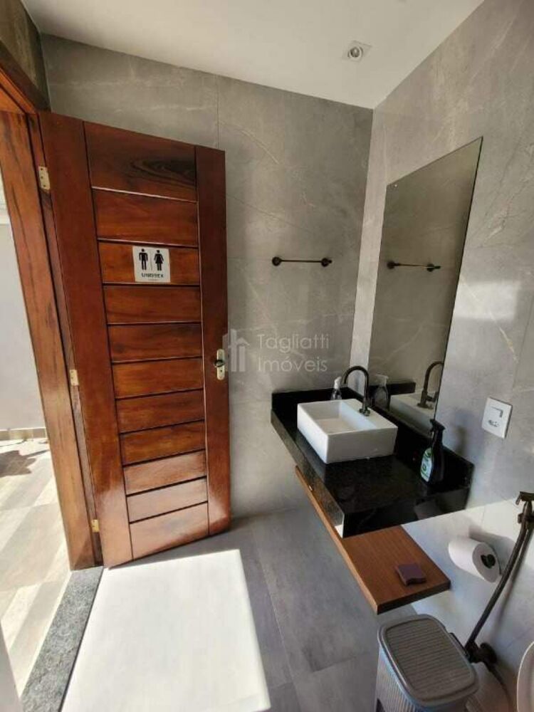 Casa à venda com 5 quartos, 243m² - Foto 13
