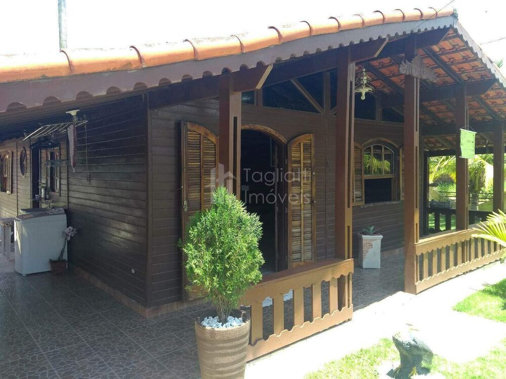 Casa, 3 quartos, 70 m² - Foto 1