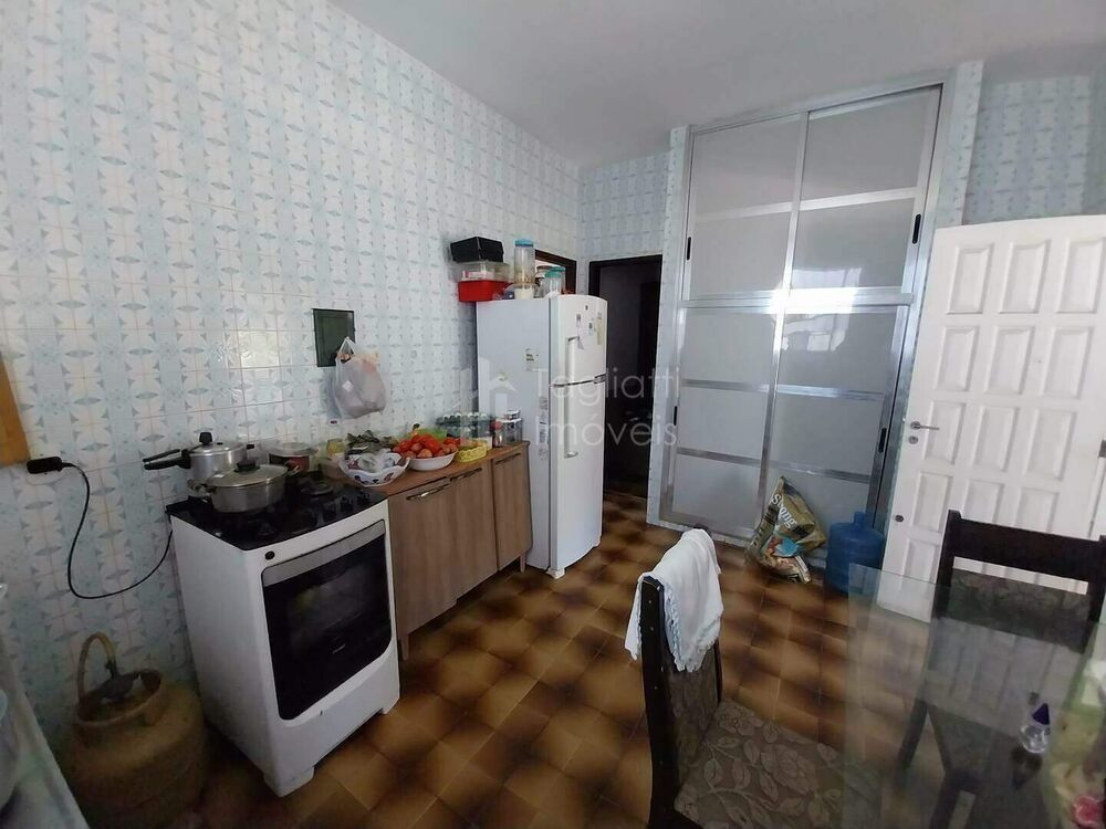 Casa à venda com 2 quartos, 60m² - Foto 6