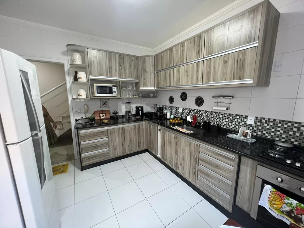 Casa, 3 quartos, 107 m² - Foto 6