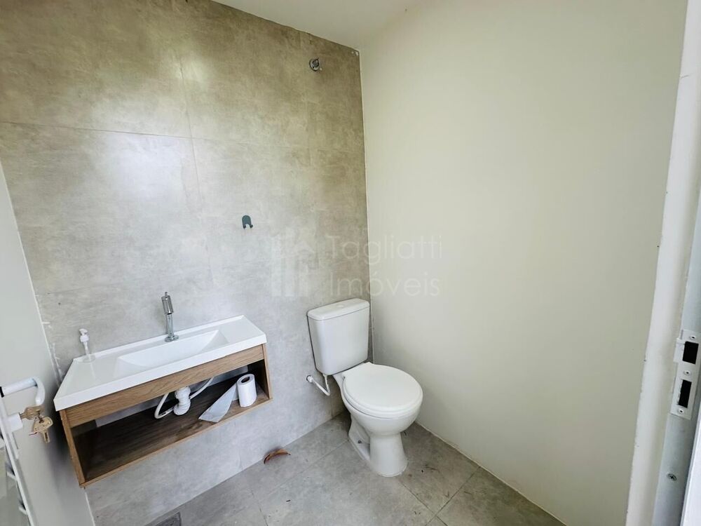 Casa de Condomínio à venda com 6 quartos, 230m² - Foto 4