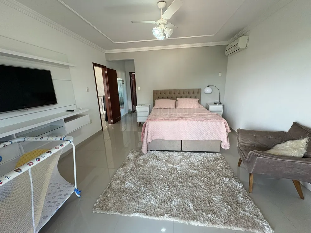 Casa, 4 quartos, 200 m² - Foto 6