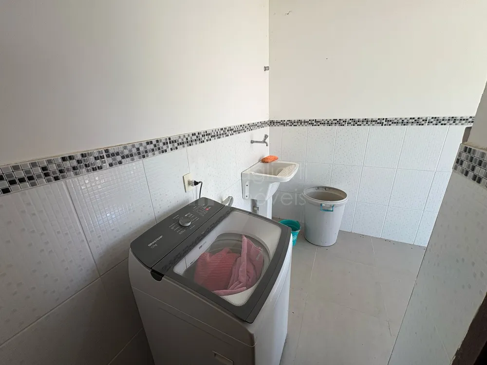 Casa, 4 quartos, 200 m² - Foto 1