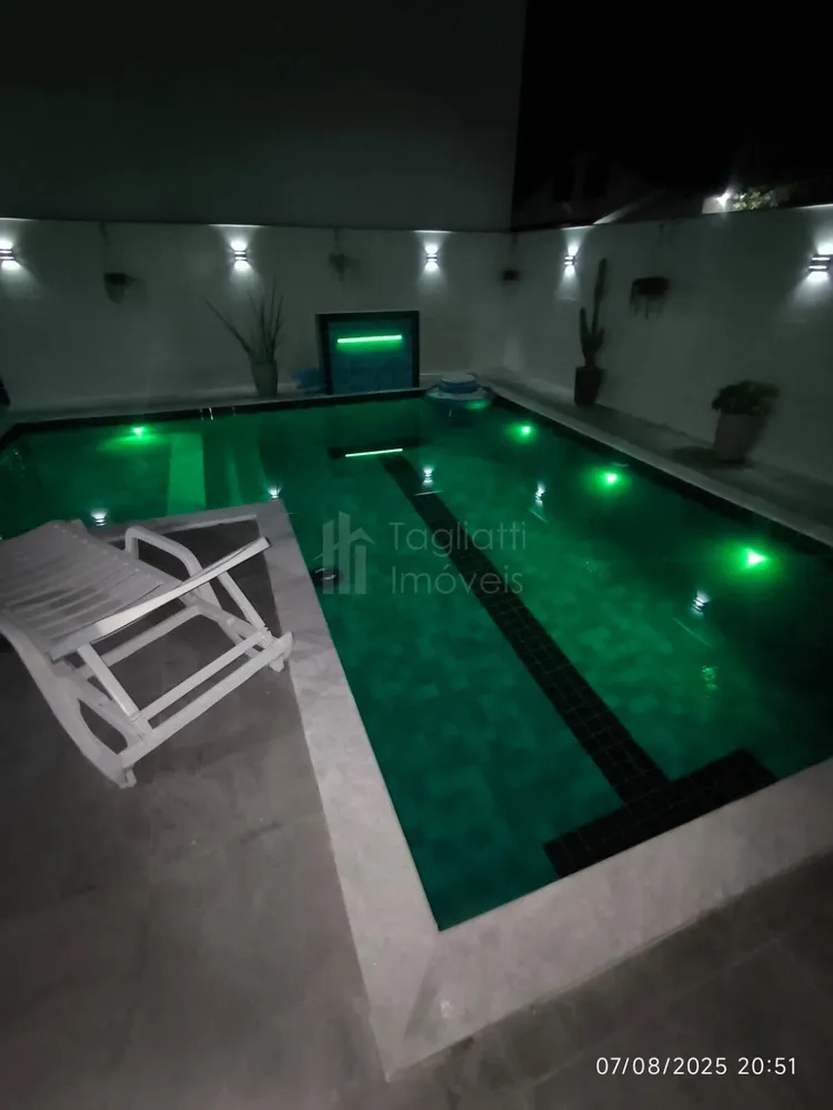 Casa, 3 quartos, 220 m² - Foto 33