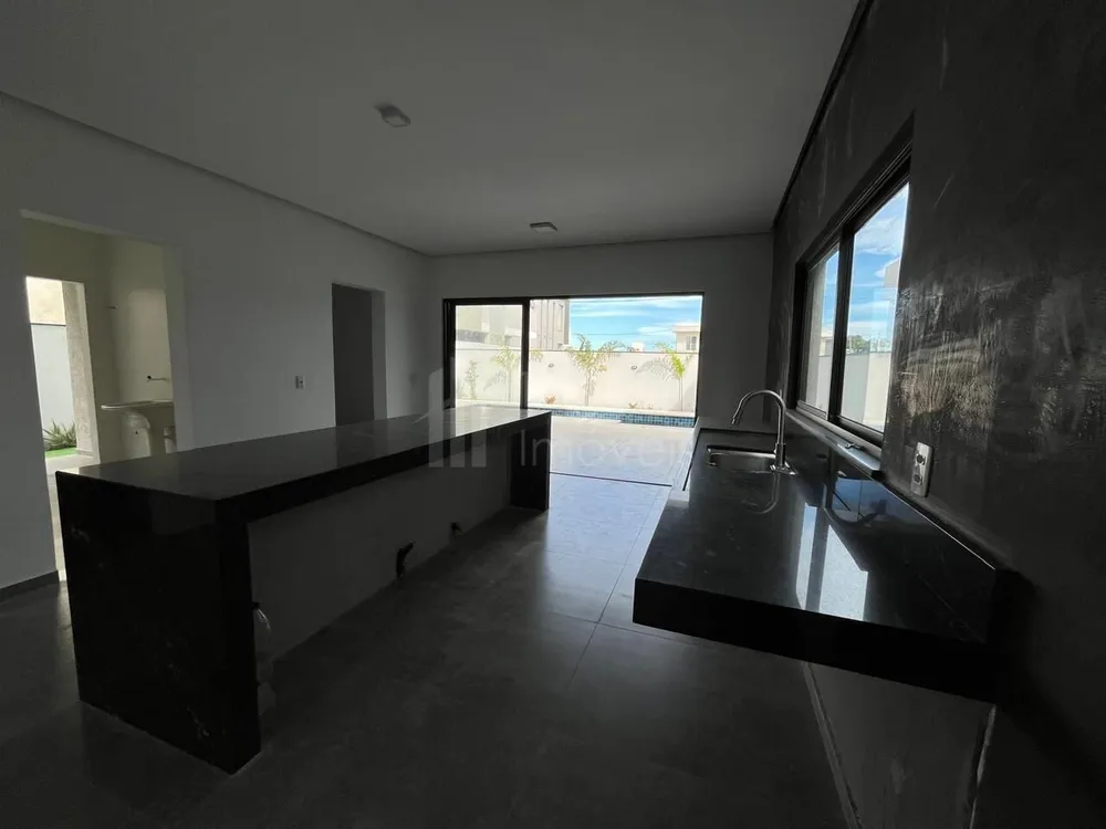 Casa, 4 quartos, 218 m² - Foto 57