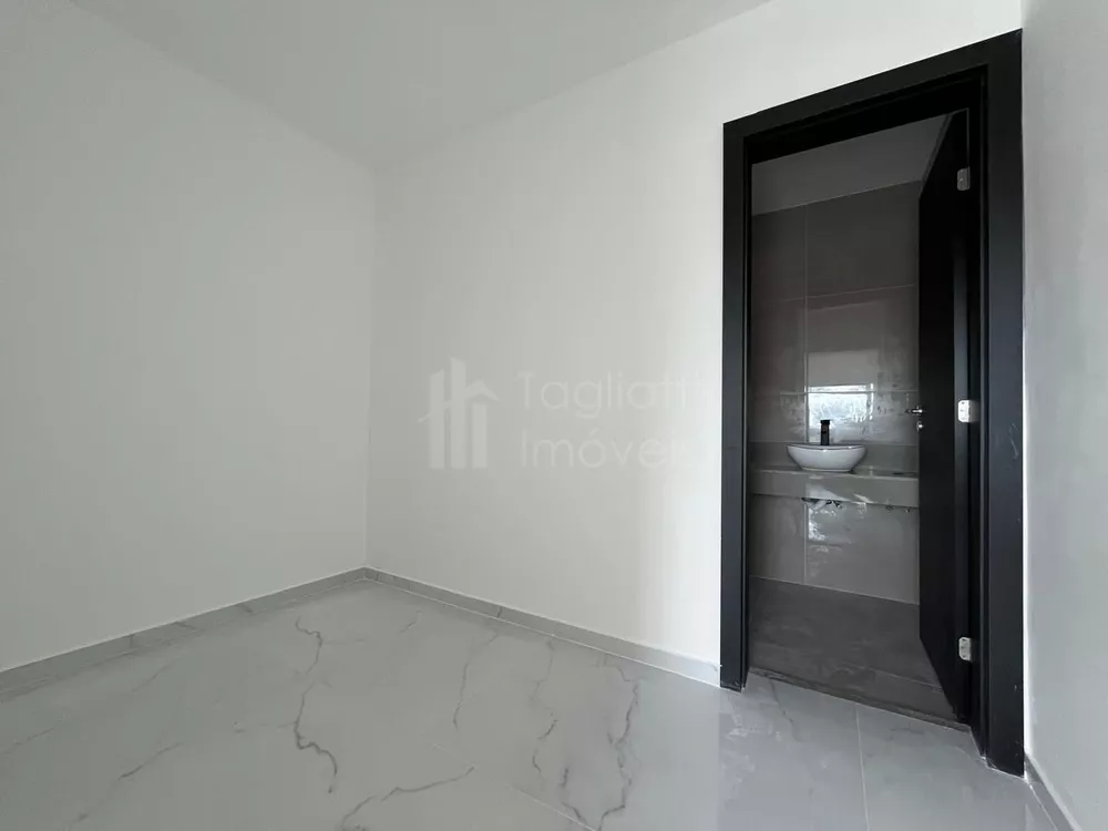Casa, 4 quartos, 218 m² - Foto 3