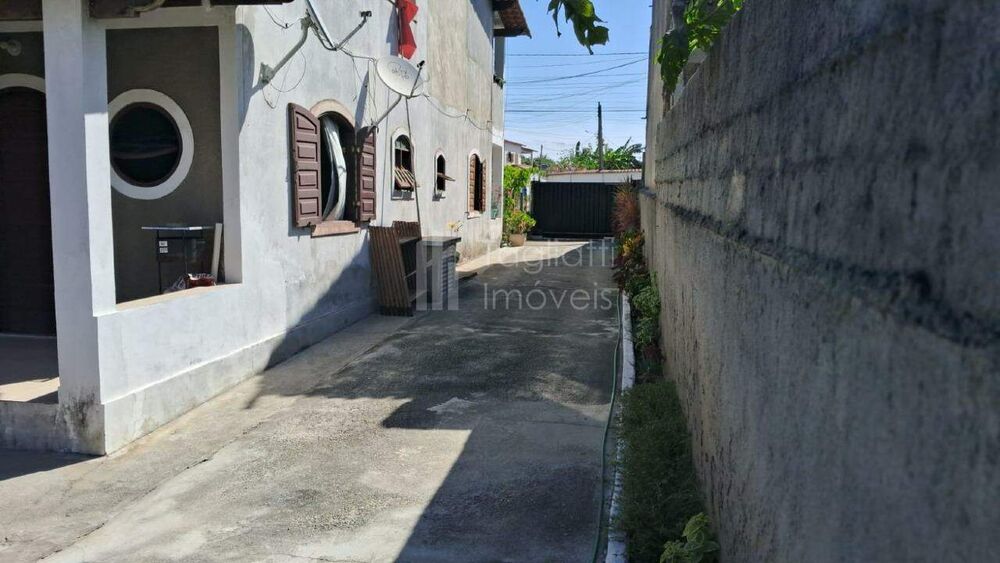 Casa à venda com 5 quartos, 472m² - Foto 3