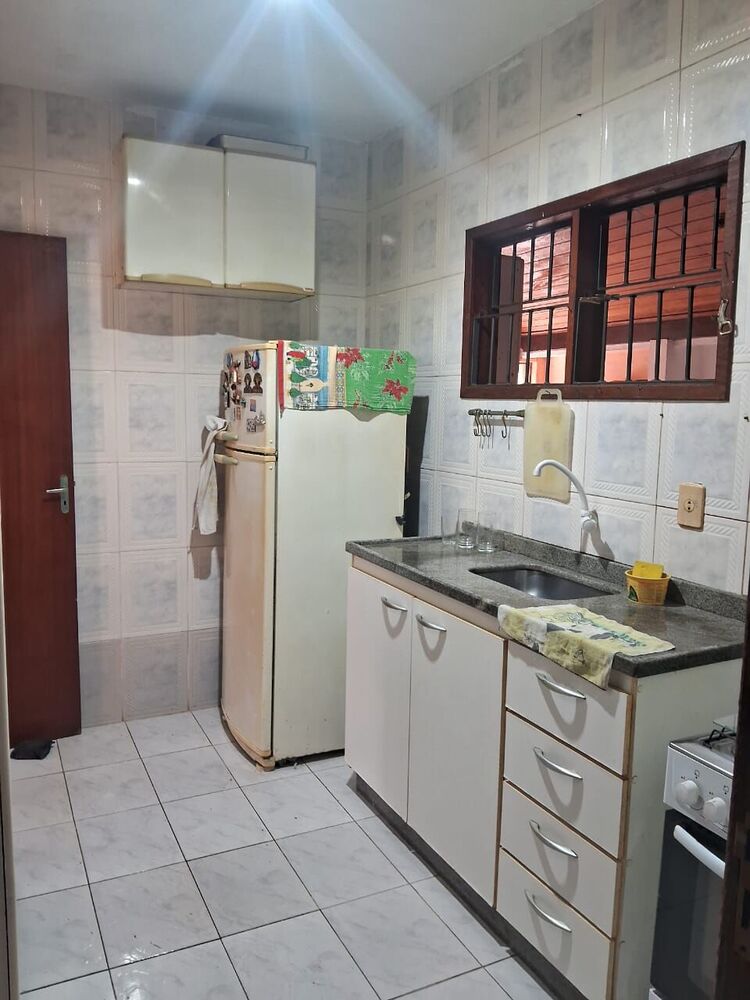 Casa à venda com 3 quartos, 80m² - Foto 9